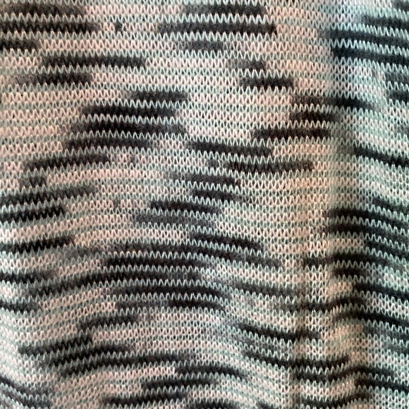 LuLaRoe Joy Duster - Picture 5 of 7